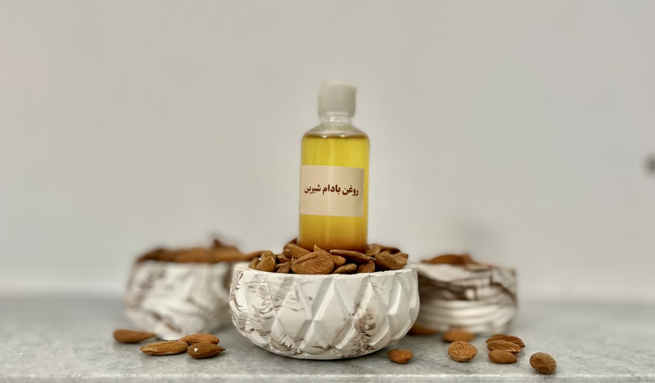 روغن بادام شیرین